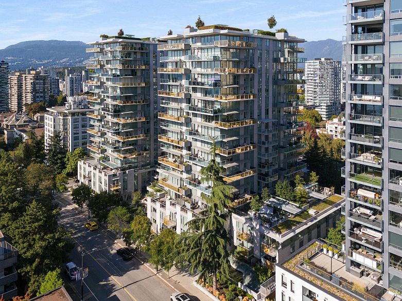 403 1365 Davie Street