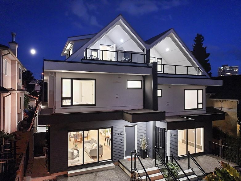 1 1632 E 21st Avenue