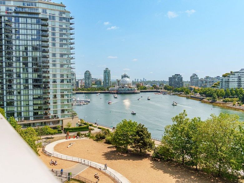 1006 980 Cooperage Way