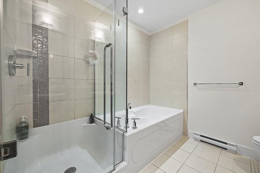 204 6333 Larkin Drive