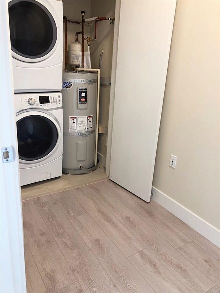 203 4882 Slocan Street