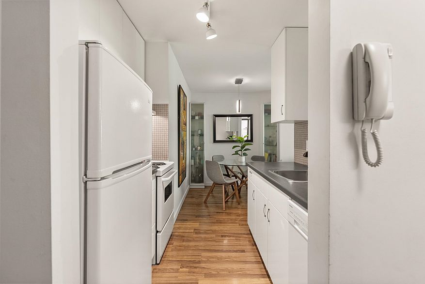 206 2234 Prince Albert Street