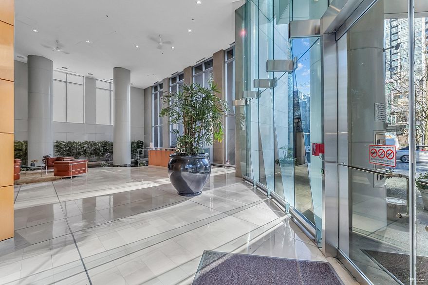 1704 1288 Alberni Street