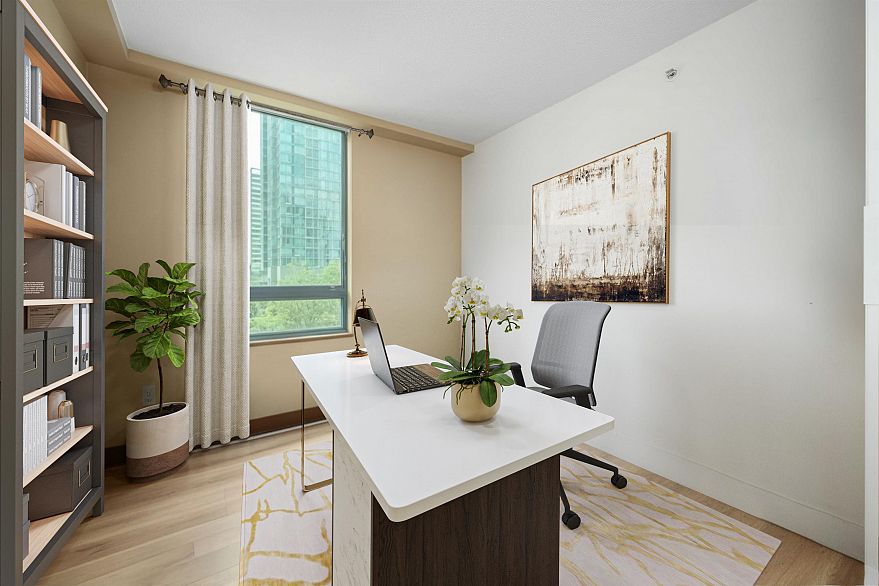 806 1238 Melville Street