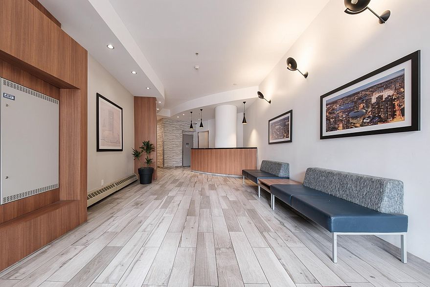 2204 183 Keefer Place