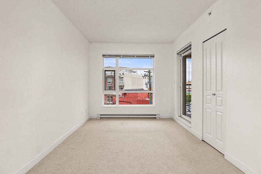 1468 Cedar Cottage Mews