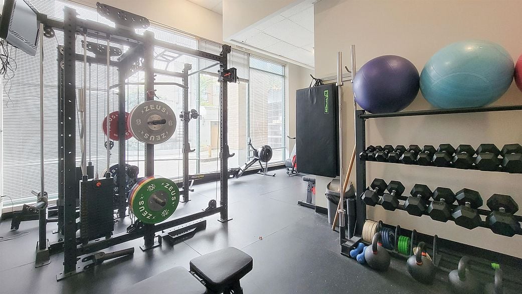 503 288 E 8th Avenue