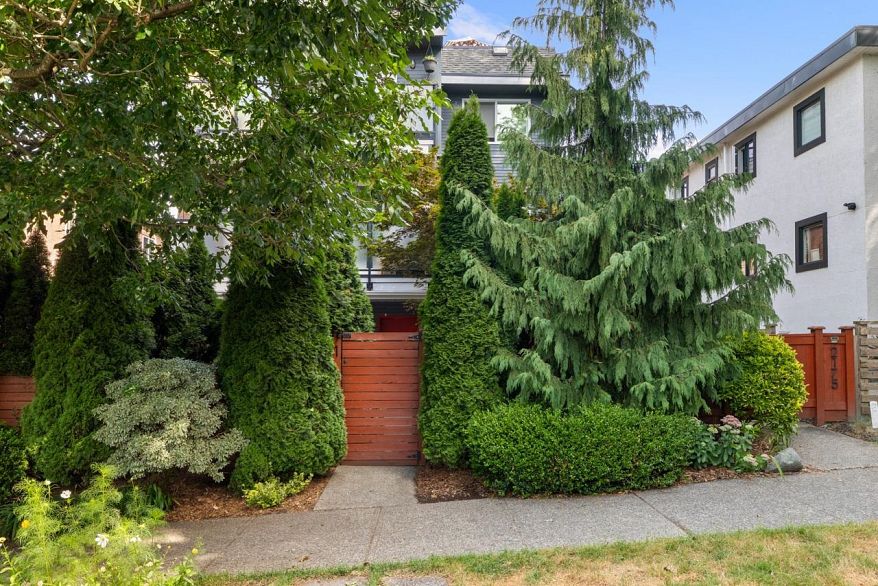 1 2175 Oxford Street