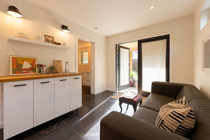 2254 Ferndale Street