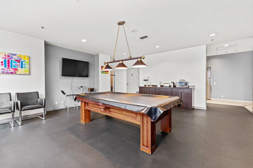 2601 1188 W Pender Street