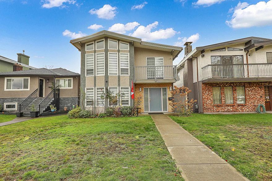 2624 Kitchener Street