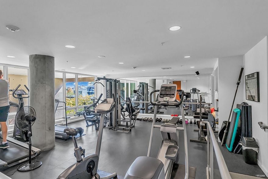 409 328 E 11th Avenue