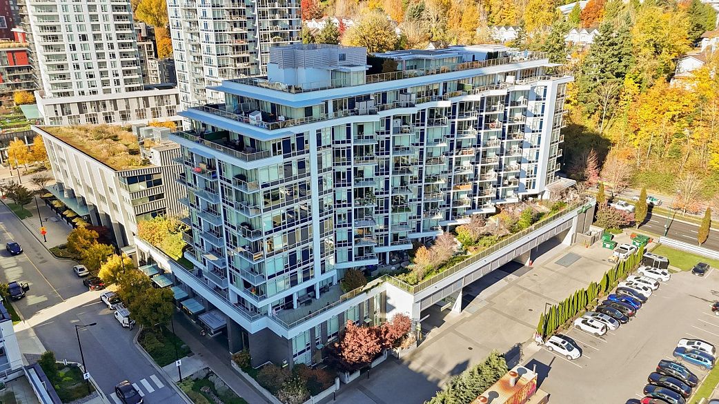 209 3557 Sawmill Crescent