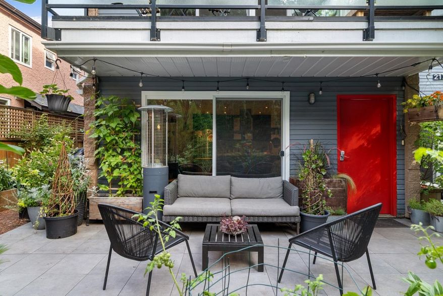 1 2175 Oxford Street