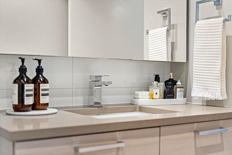 508 8533 River District Crossing