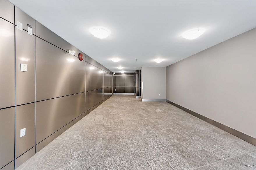 304 2525 Blenheim Street