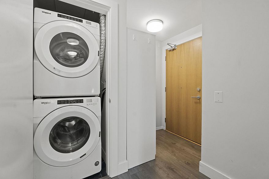 506 3451 Sawmill Crescent