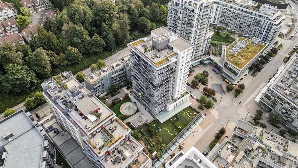 508 8533 River District Crossing