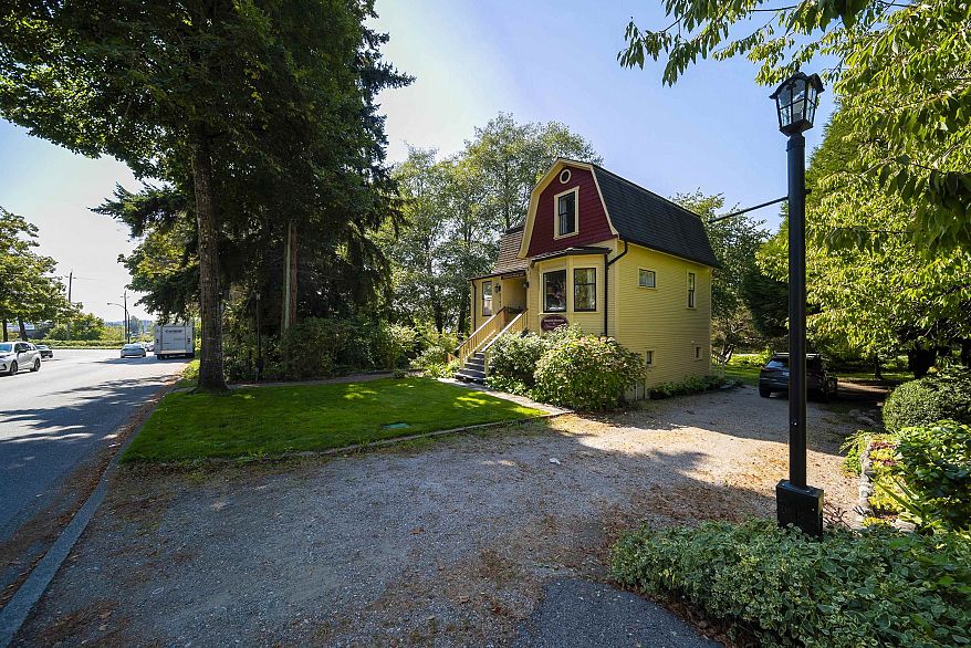 302 8728 SW Marine Drive