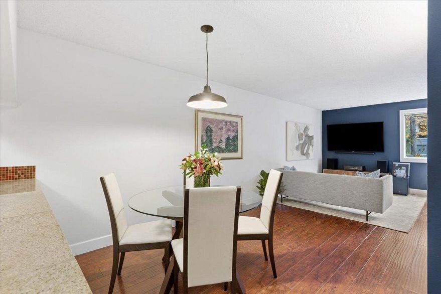 104 1550 Mariner Walk