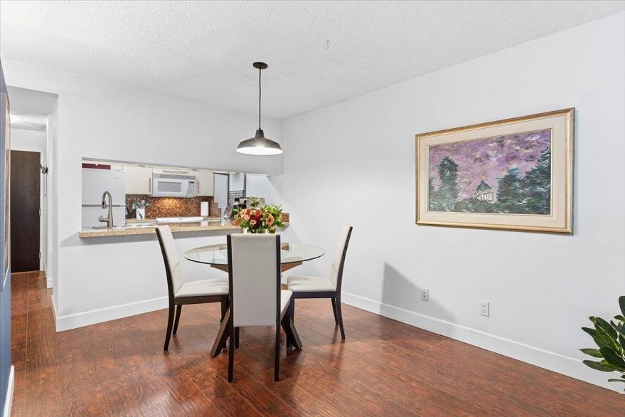 104 1550 Mariner Walk