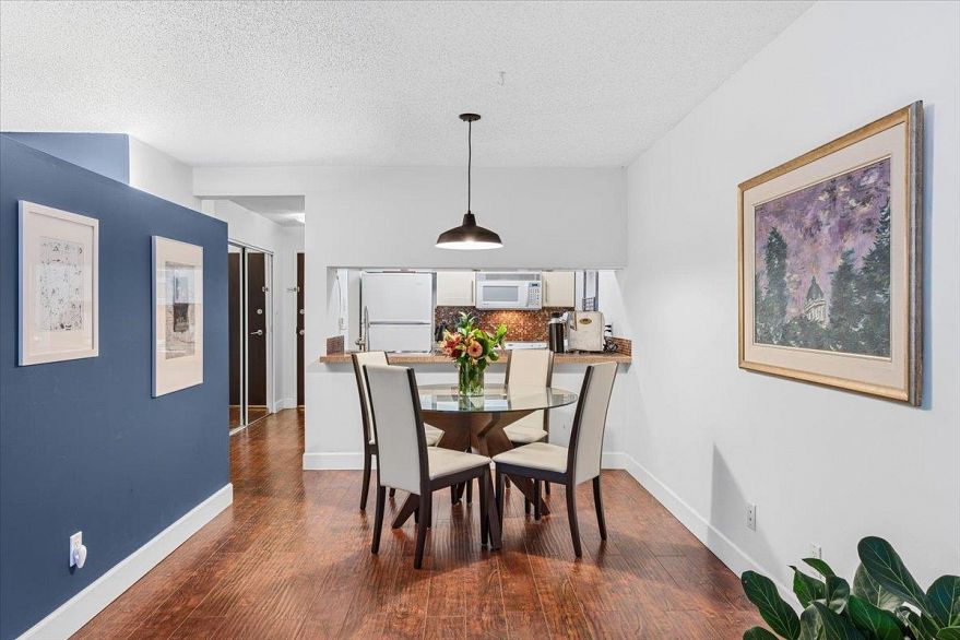 104 1550 Mariner Walk