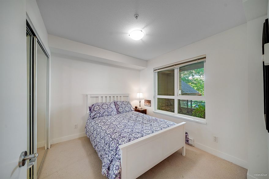 201 736 W 14th Avenue