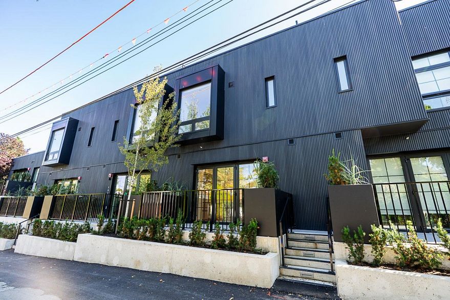 107 551 W 28th Avenue