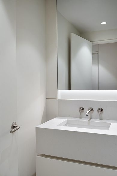 SPH 907 1777 W 7th Avenue