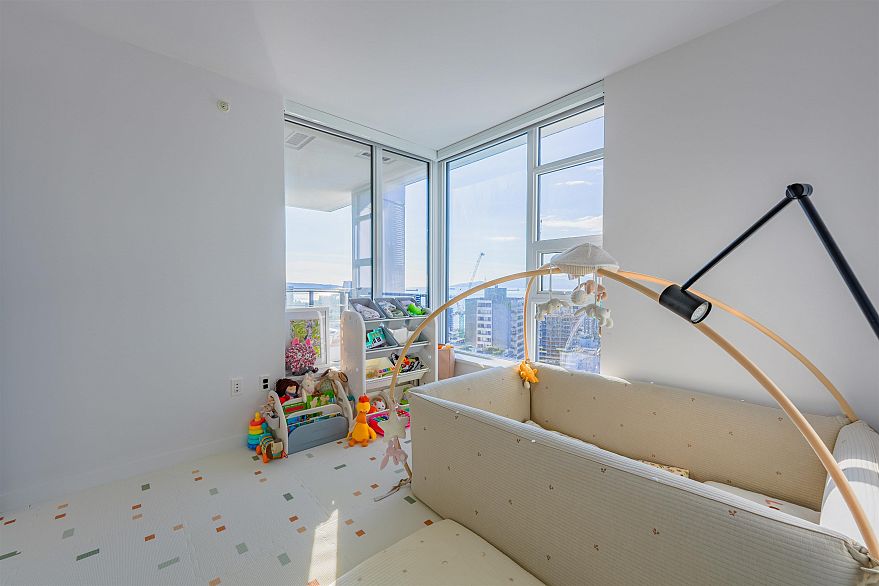 2701 1289 Hornby Street