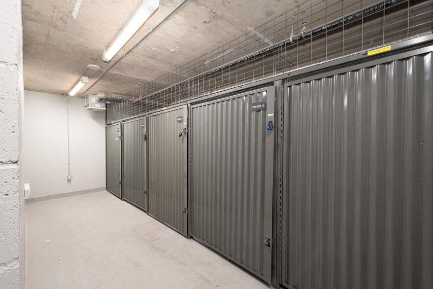 3206 1111 Richards Street