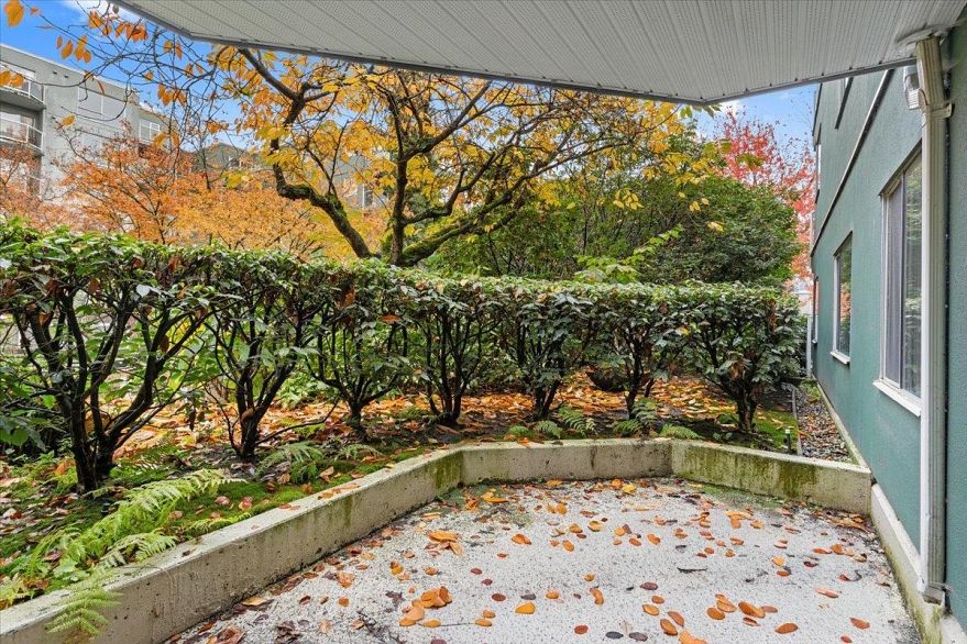 104 1550 Mariner Walk