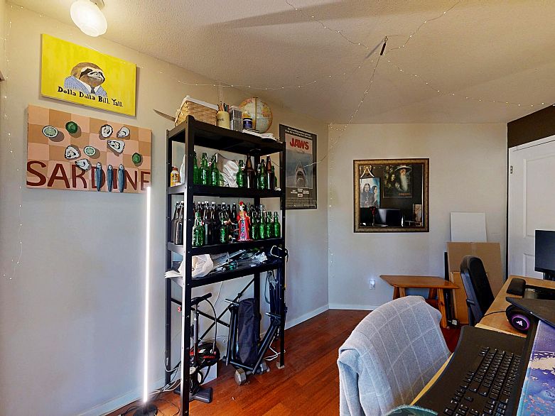 201 2222 Prince Edward Street