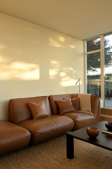 SPH 907 1777 W 7th Avenue