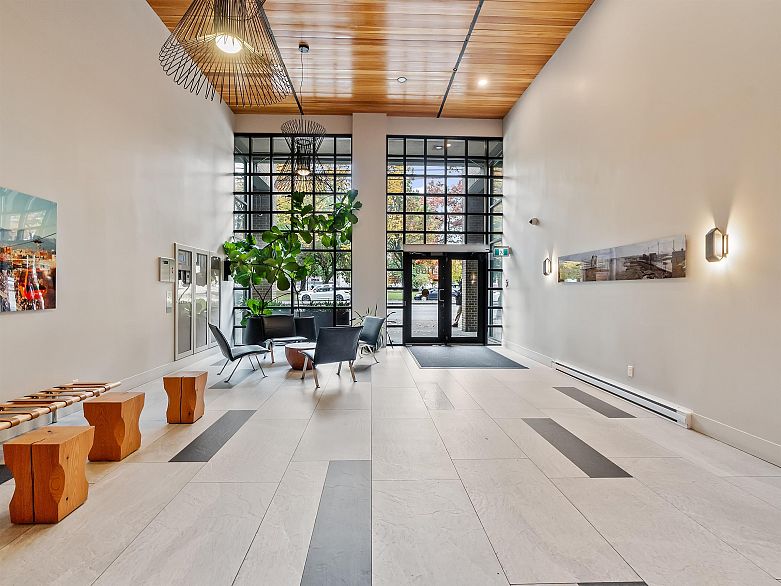 404 1159 Main Street