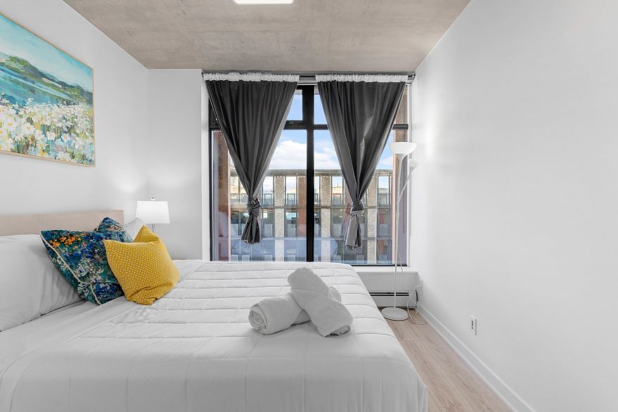 801 128 W Cordova Street