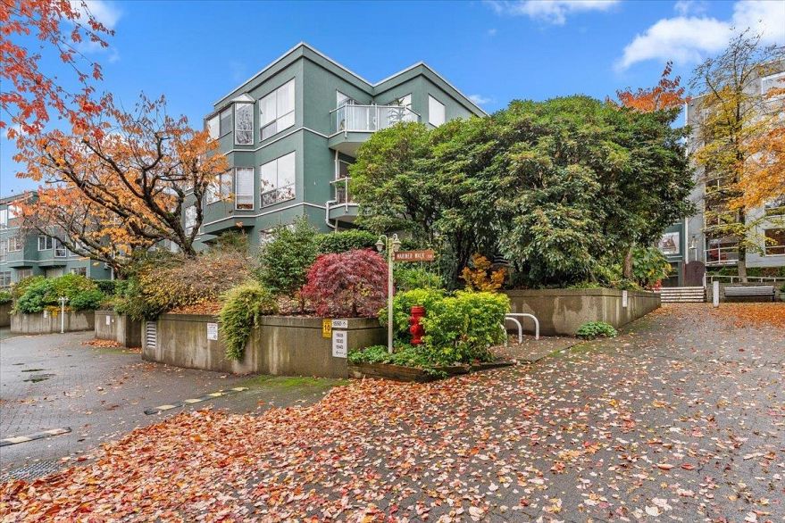 104 1550 Mariner Walk