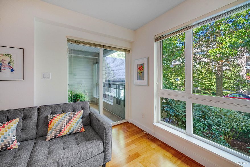 201 736 W 14th Avenue