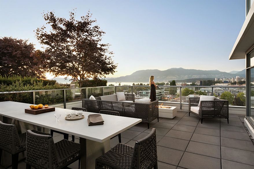 SPH 907 1777 W 7th Avenue