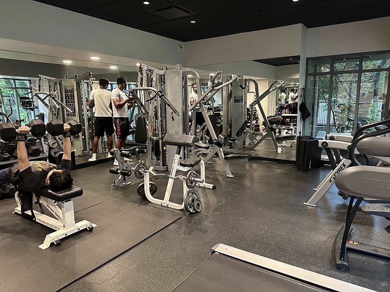 2506 930 Cambie Street