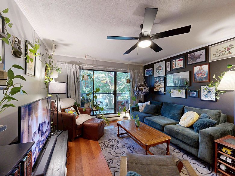 201 2222 Prince Edward Street