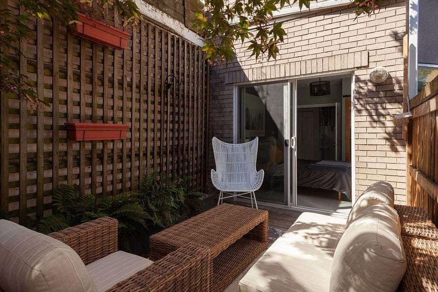 L02 788 W 8th Avenue