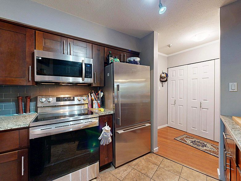 201 2222 Prince Edward Street