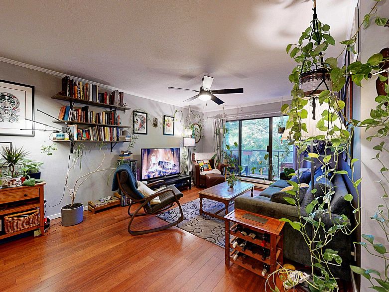 201 2222 Prince Edward Street