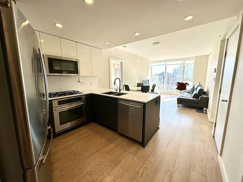 1701 1618 Quebec Street