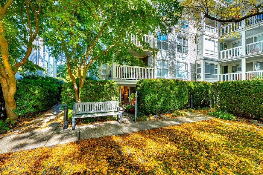 101 1858 W 5th Avenue