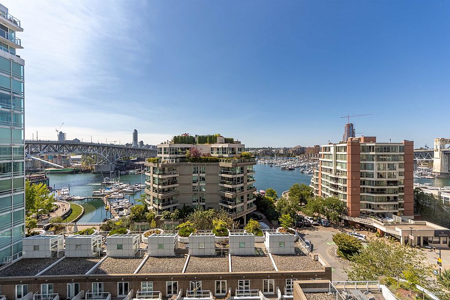 1006 1500 Hornby Street