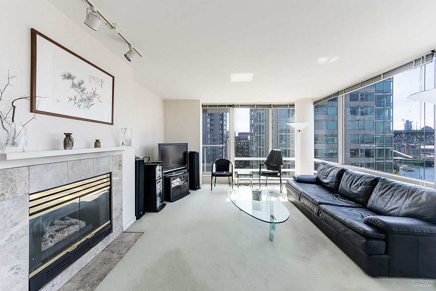 1006 1500 Hornby Street