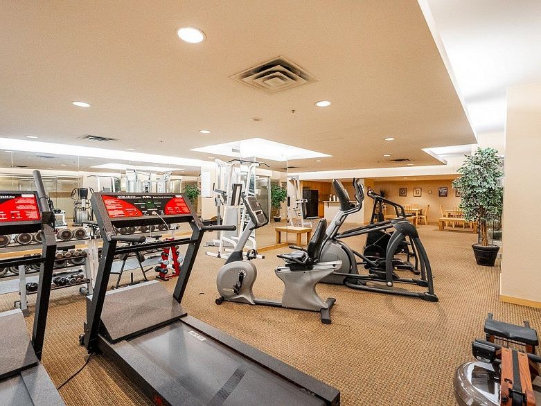 403 1425 W 6th Avenue