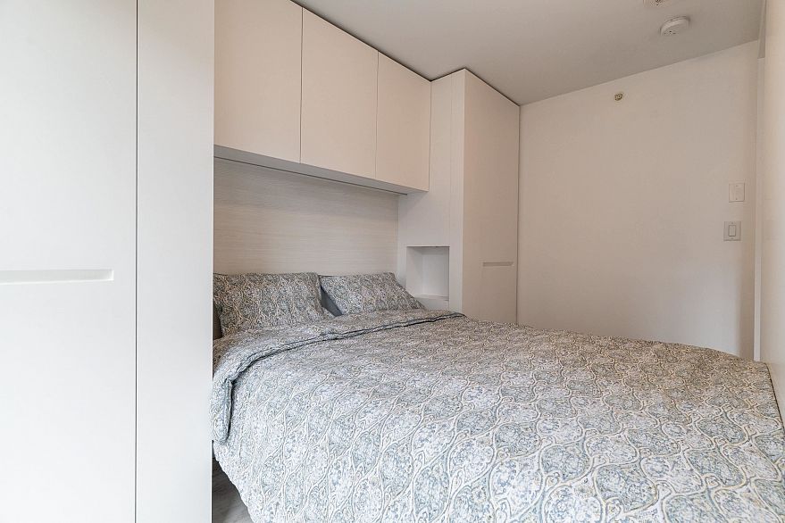 1305 1133 Hornby Street